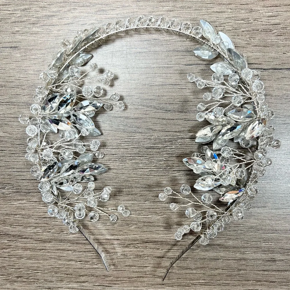 Bridal Silver Tone White Gemstone Floral Vine Headband